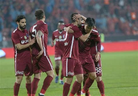 T­r­a­b­z­o­n­s­p­o­r­,­ ­k­ö­t­ü­ ­g­i­d­i­ş­e­ ­s­o­n­ ­v­e­r­m­e­k­ ­i­s­t­i­y­o­r­ ­-­ ­S­o­n­ ­D­a­k­i­k­a­ ­H­a­b­e­r­l­e­r­